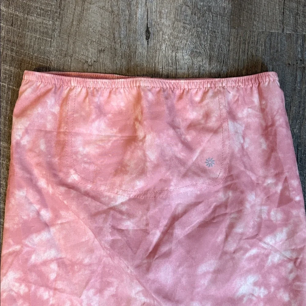 Athleta Made to Move Gaiter Face Covering size M/L Pink Tie Dye